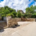 Zarac Apartment