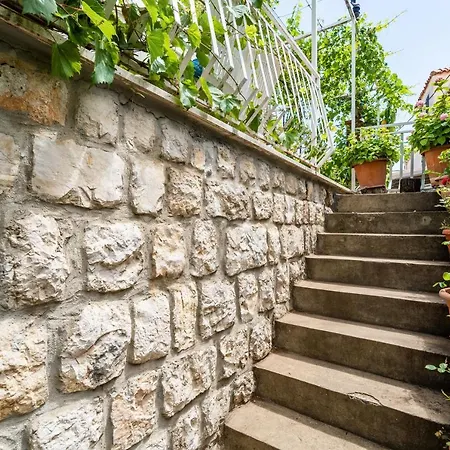 Apartment Zarac *