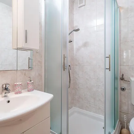 Apartment Zarac