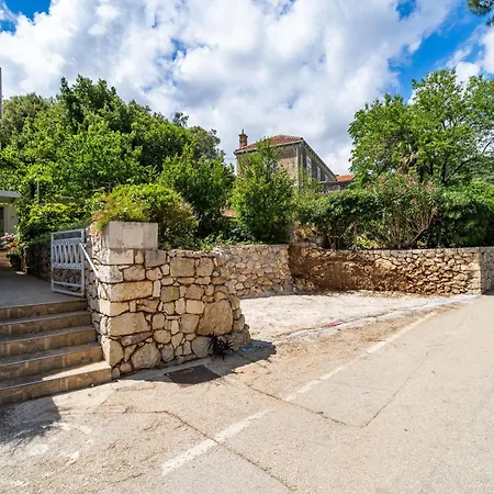 Zarac Apartment